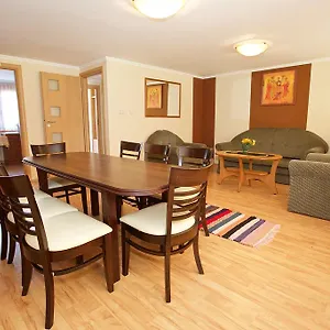 https://brody-51-53-apartman.hotels-hajduszoboszlo-hungary.com
